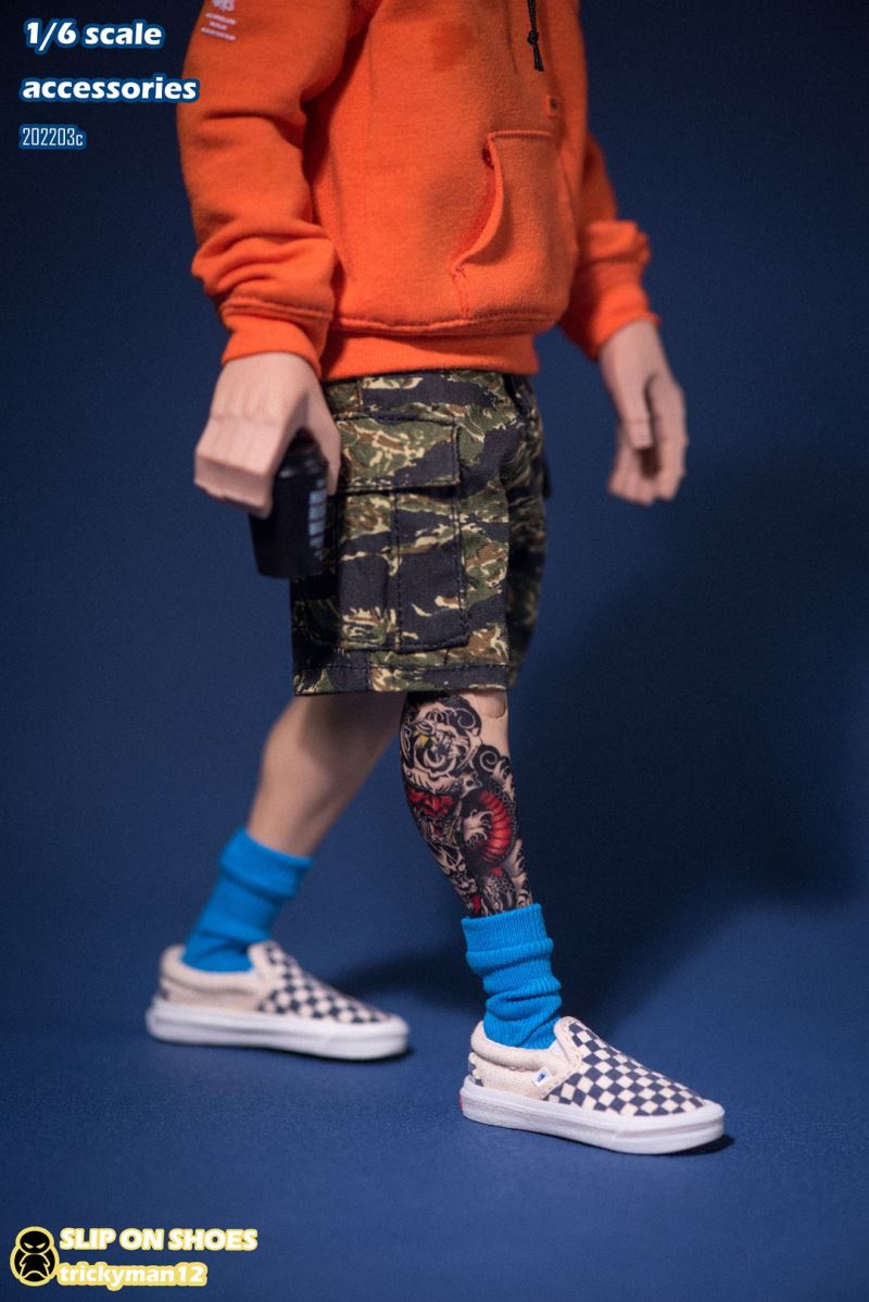 Shoes 1/6
