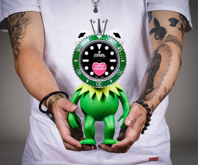 K. FROG Fool's Green Water Frog