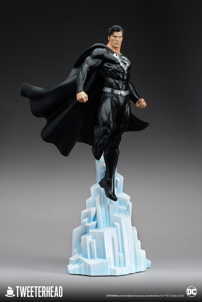 Superman Black Suit