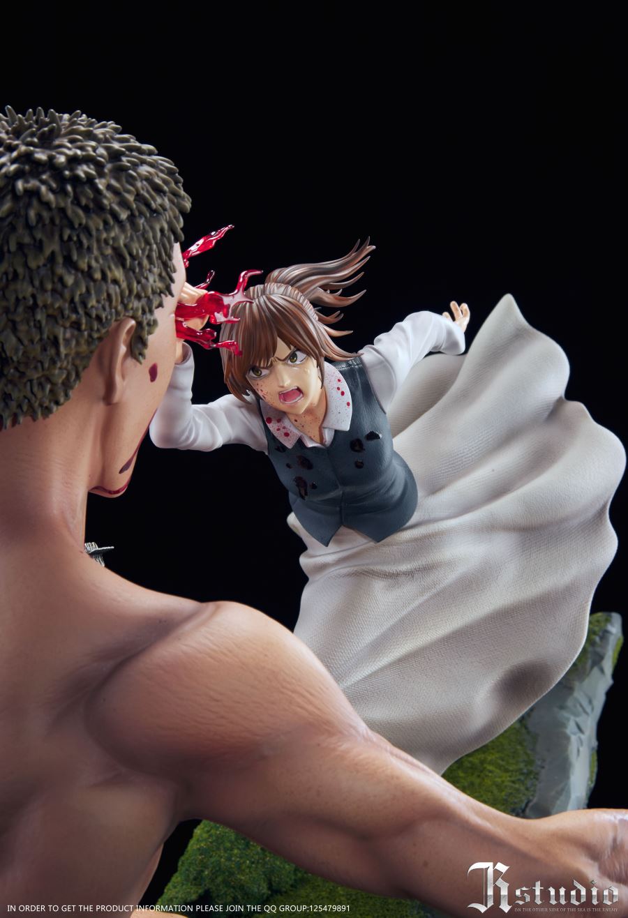 Sasha Braus vs Pure Titan – Attack on Titan