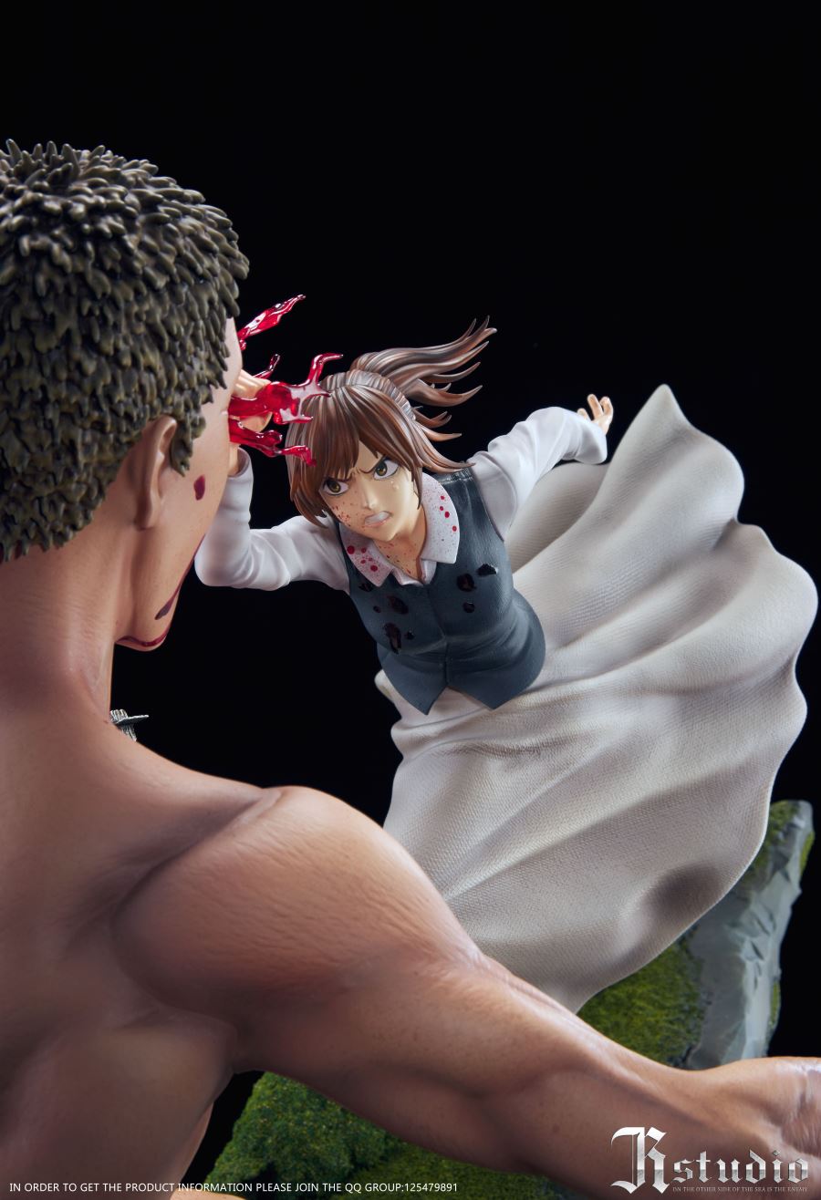 Sasha Braus vs Pure Titan – Attack on Titan