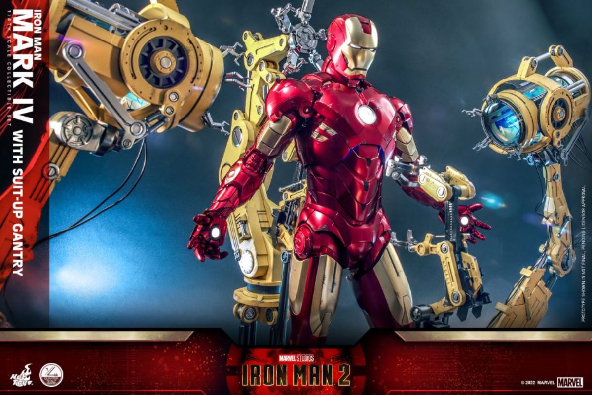 Iron Man Mark IV with Suit-Up Gantry Collectible Set