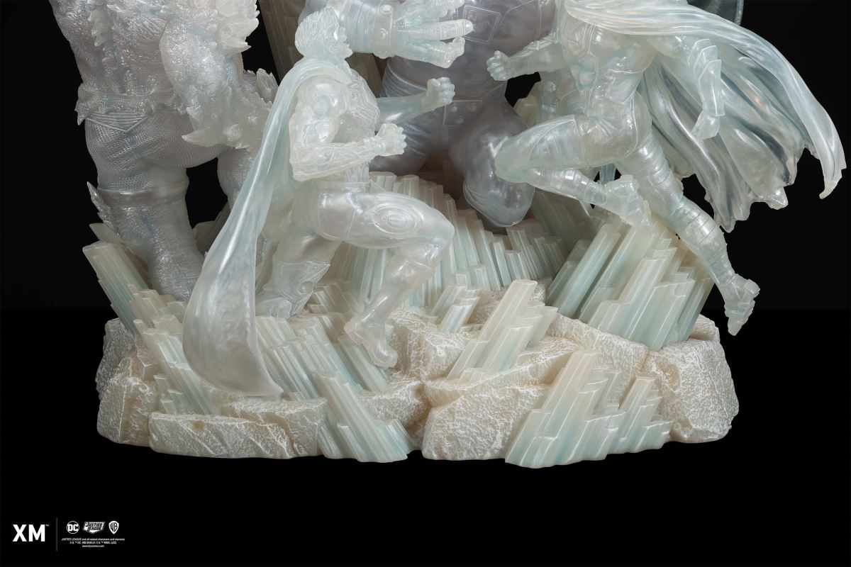 Superman – Justice by David Finch (Ice Crystal) 6th Scale