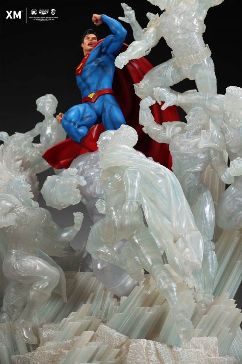 Superman – Justice by David Finch (Ice Crystal) 6th Scale