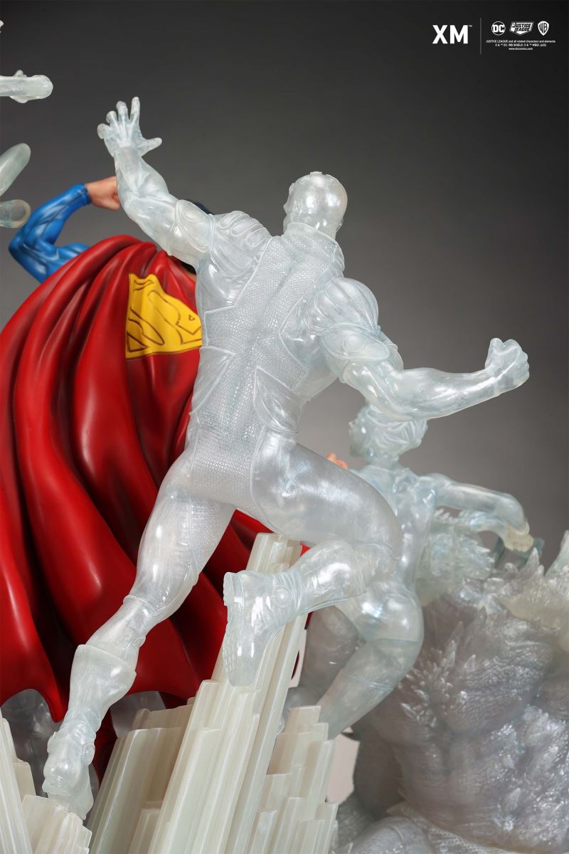 Superman – Justice by David Finch (Ice Crystal) 6th Scale