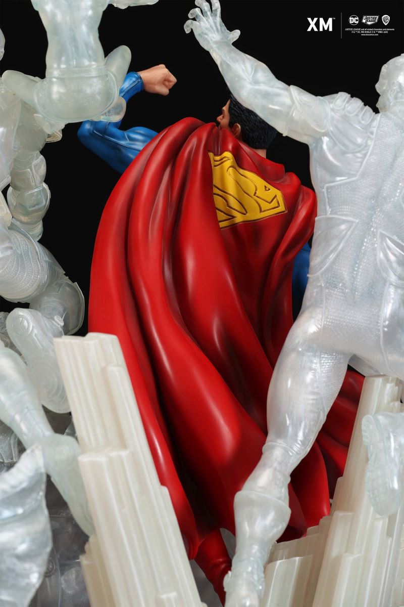 Superman – Justice by David Finch (Ice Crystal) 6th Scale