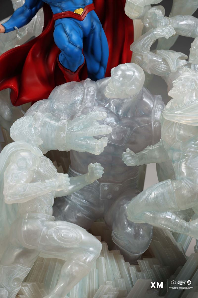 Superman – Justice by David Finch (Ice Crystal) 6th Scale