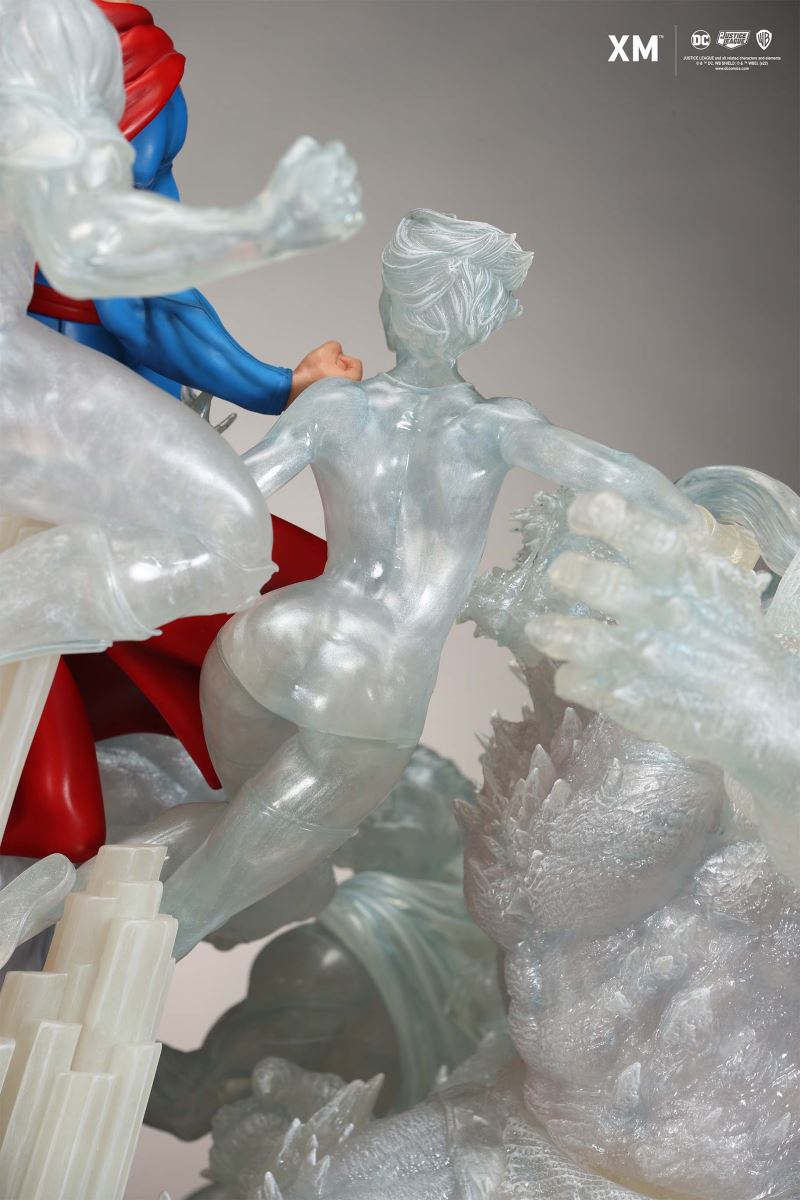 Superman – Justice by David Finch (Ice Crystal) 6th Scale