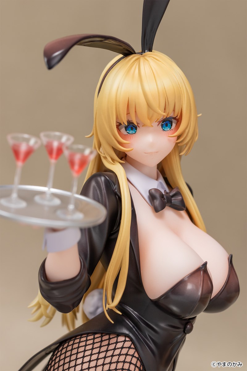 Yamakami's original illustration Bunny-chan