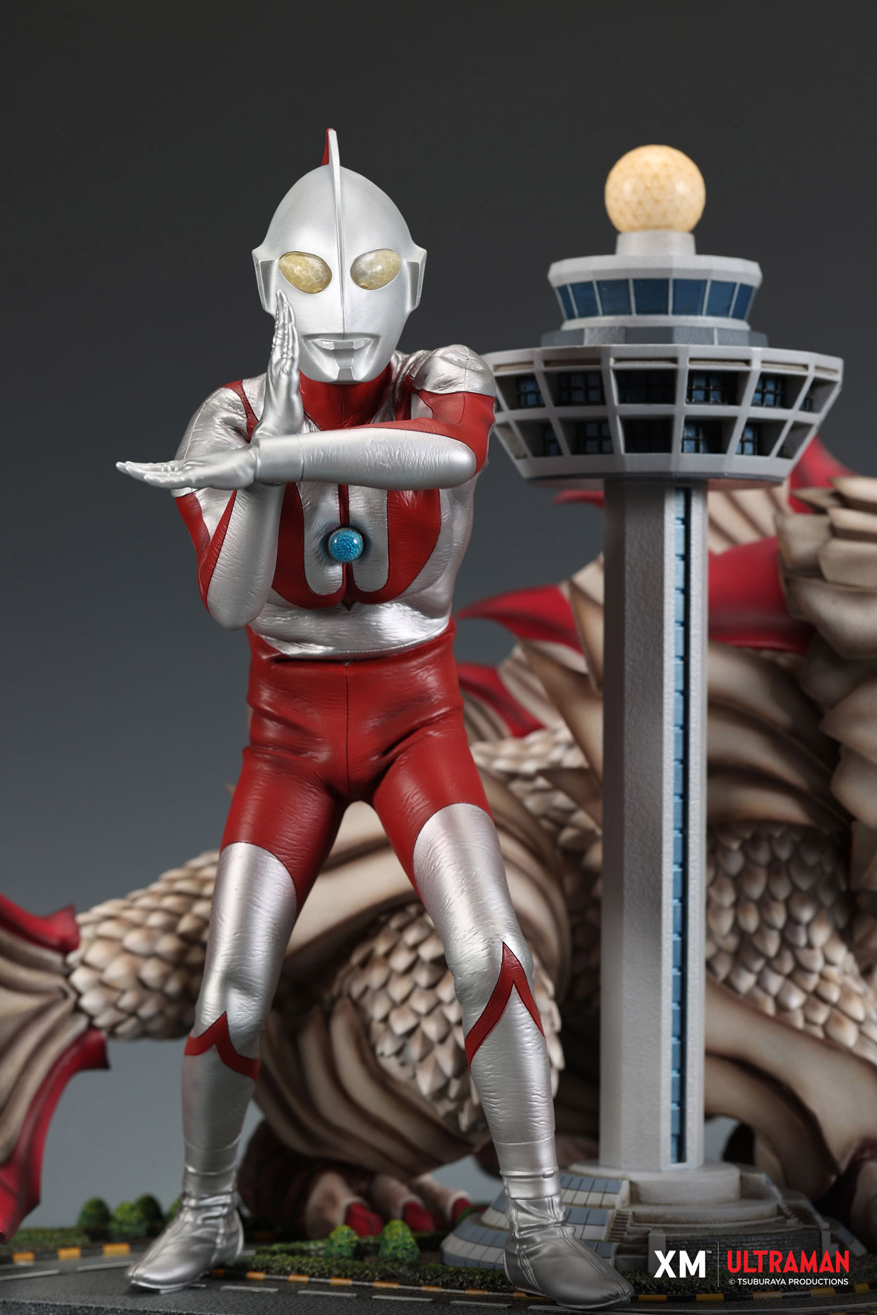 SJ55 Series: Ultraman and Merliger (Changi Airport)
