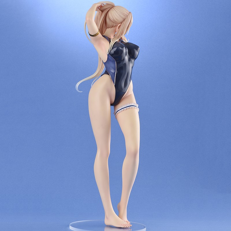 COMIC E×E 12 - Christina -Swimsuit Ver.- 1/4