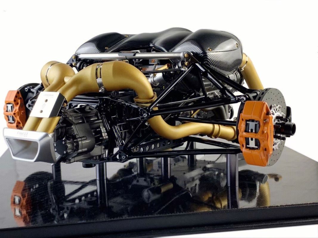 Koenigsegg one1 engine (local gold special edition) 1/6