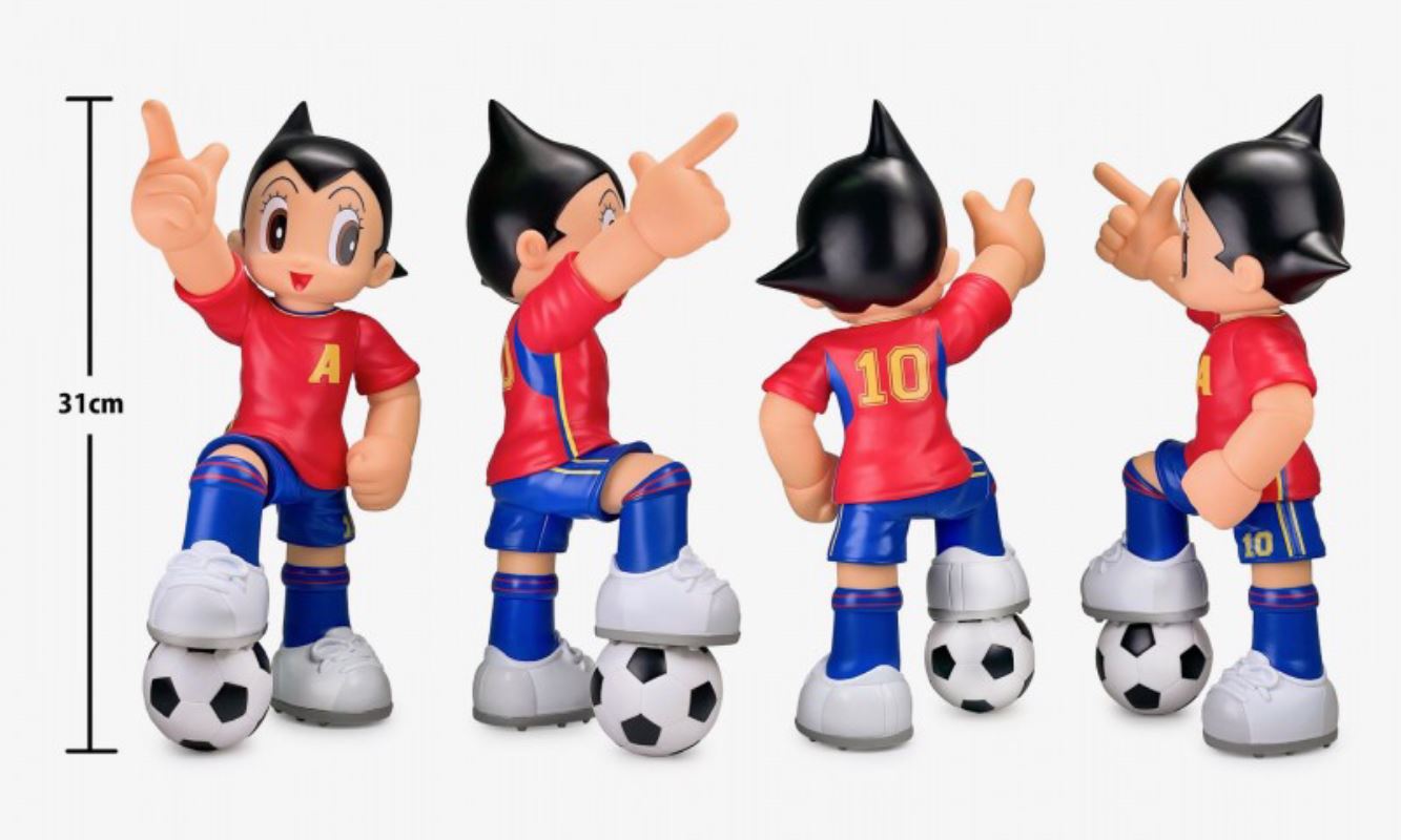 World Cup Peter Pan Astro Boy Vinyl Figure