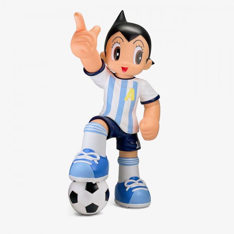 World Cup Peter Pan Astro Boy Vinyl Figure