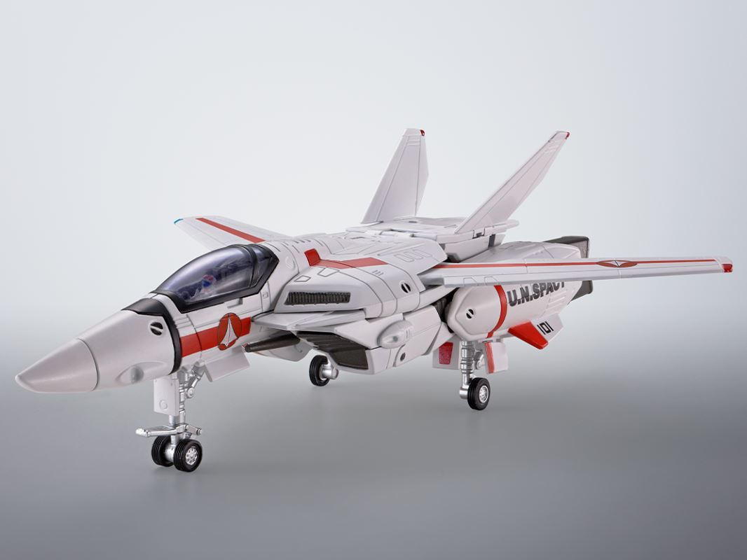HI-METAL R VF-1J Armored Valkyrie (Ichijo Hikaru Machine) Revival Ver