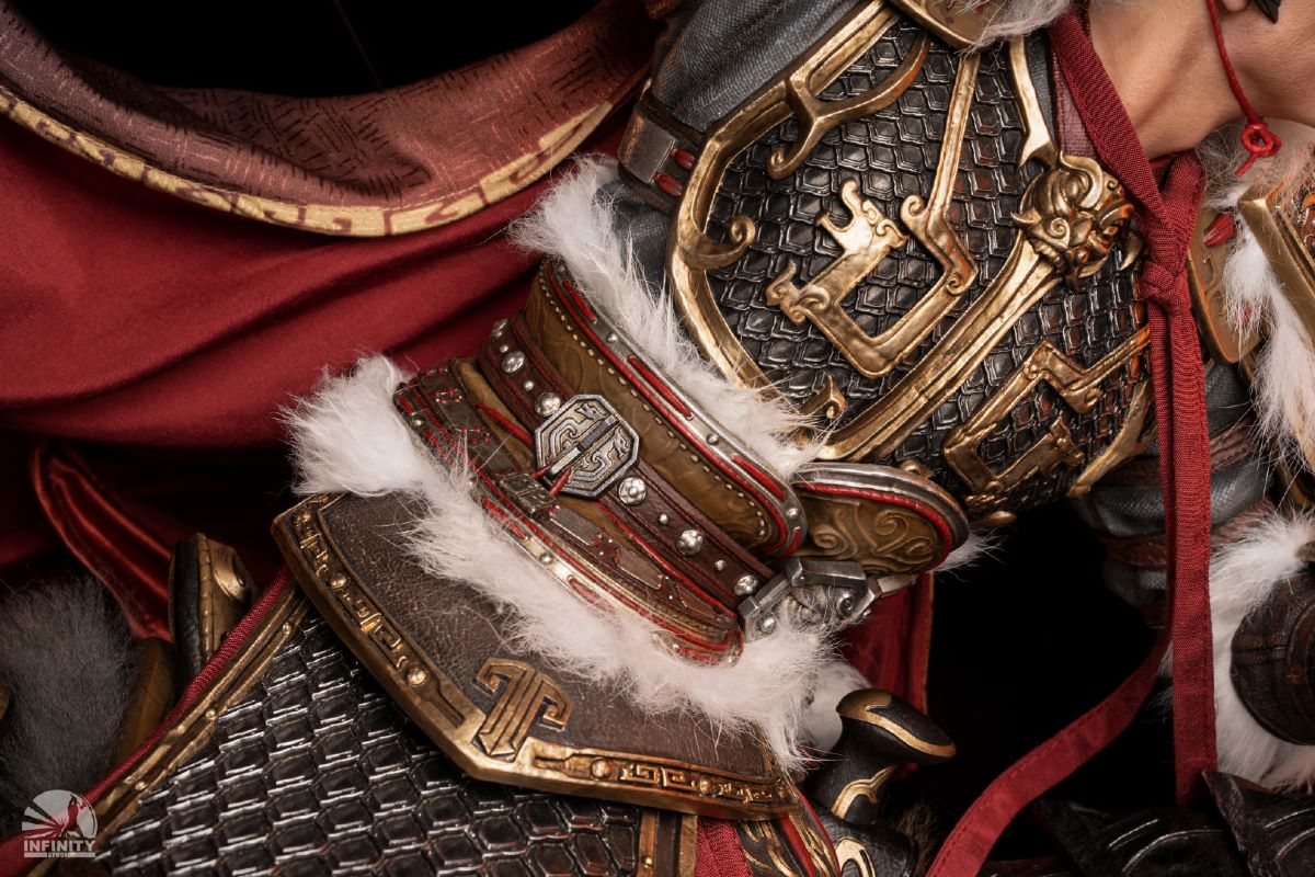 Full body portrait of Flying General Fengxian Lu Bu 1/4