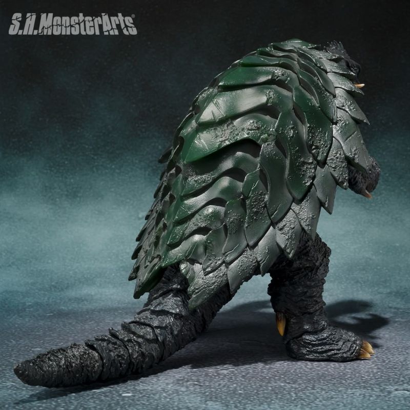 SHMonsterArts Camilla (1999)