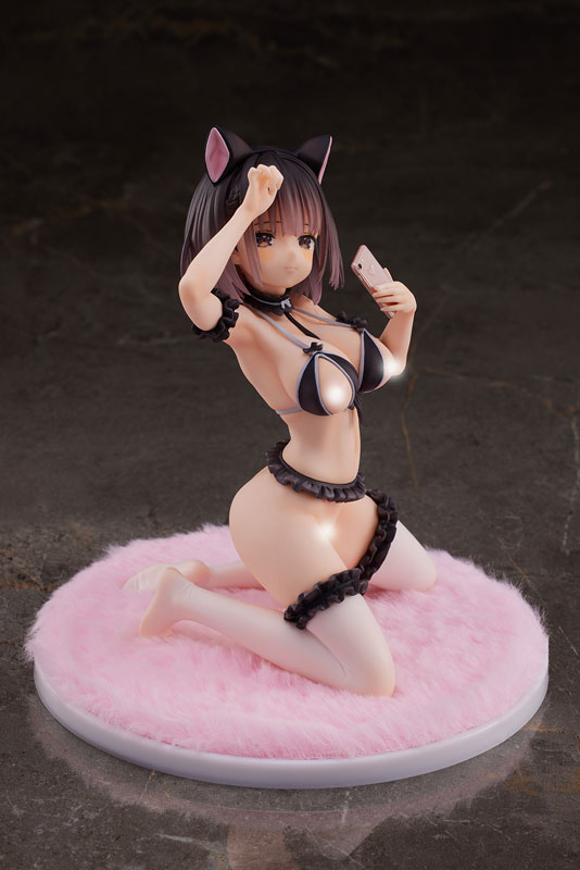Roar, Posing in Front of a Mirror Ayaka-chan 1/6