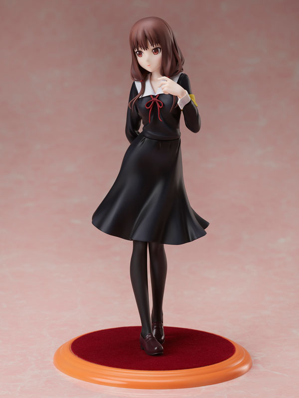 Kaguya-sama: Love Is War? -The Geniuses' War of Love and Brains- Miko Iino 1/7