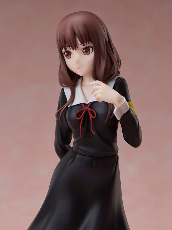Kaguya-sama: Love Is War? -The Geniuses' War of Love and Brains- Miko Iino 1/7