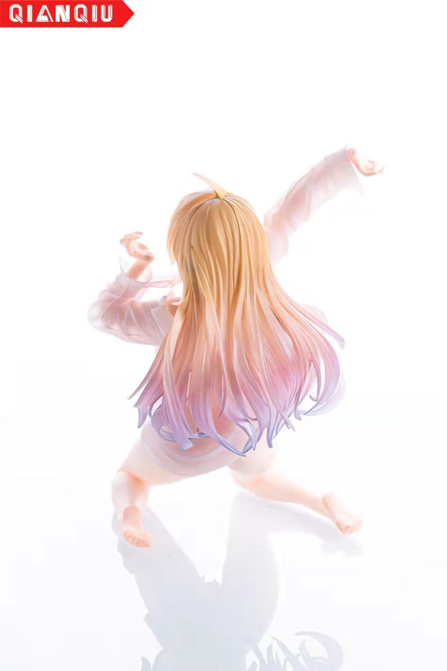 Stretch Girl!