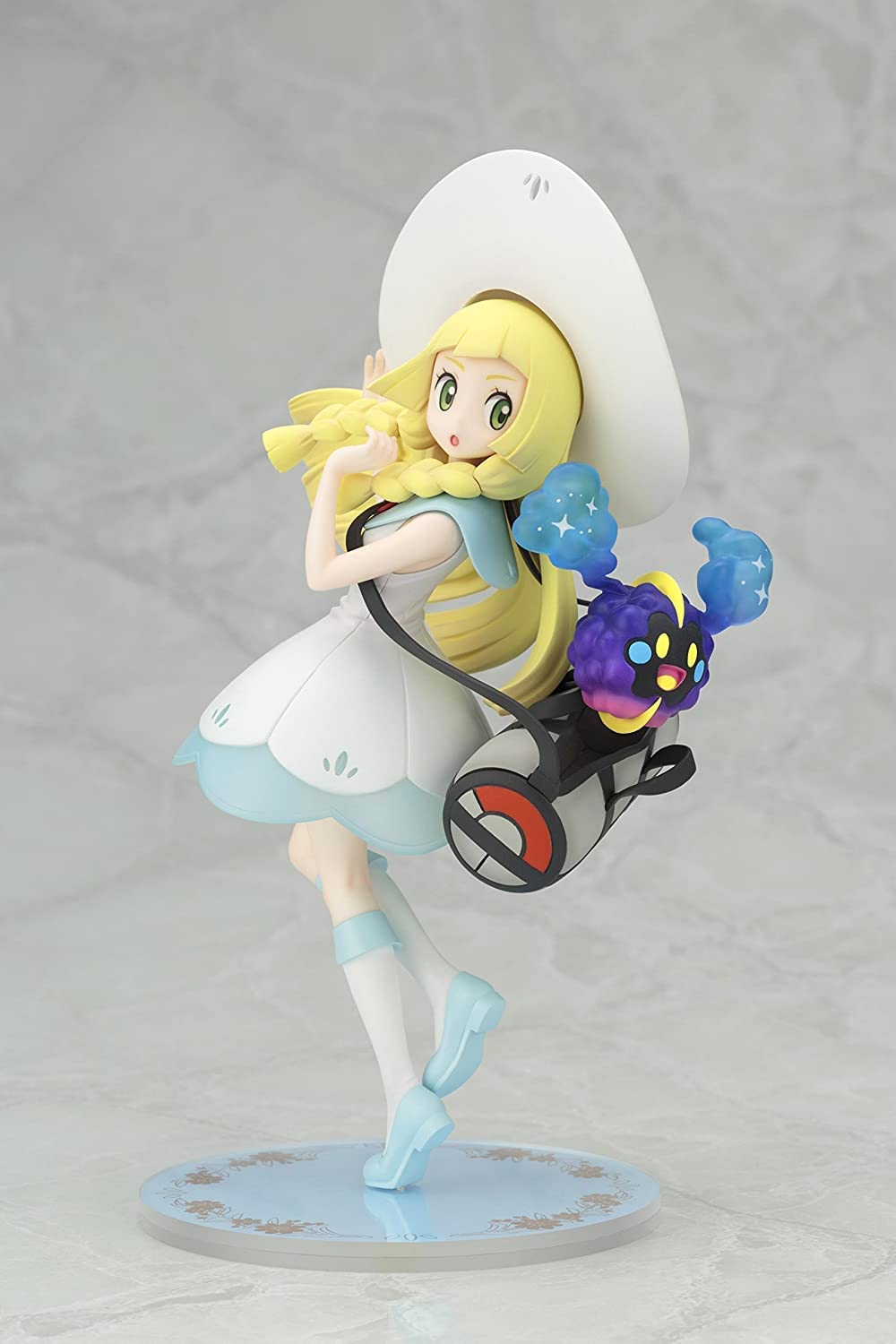 Lillie & Cosmog