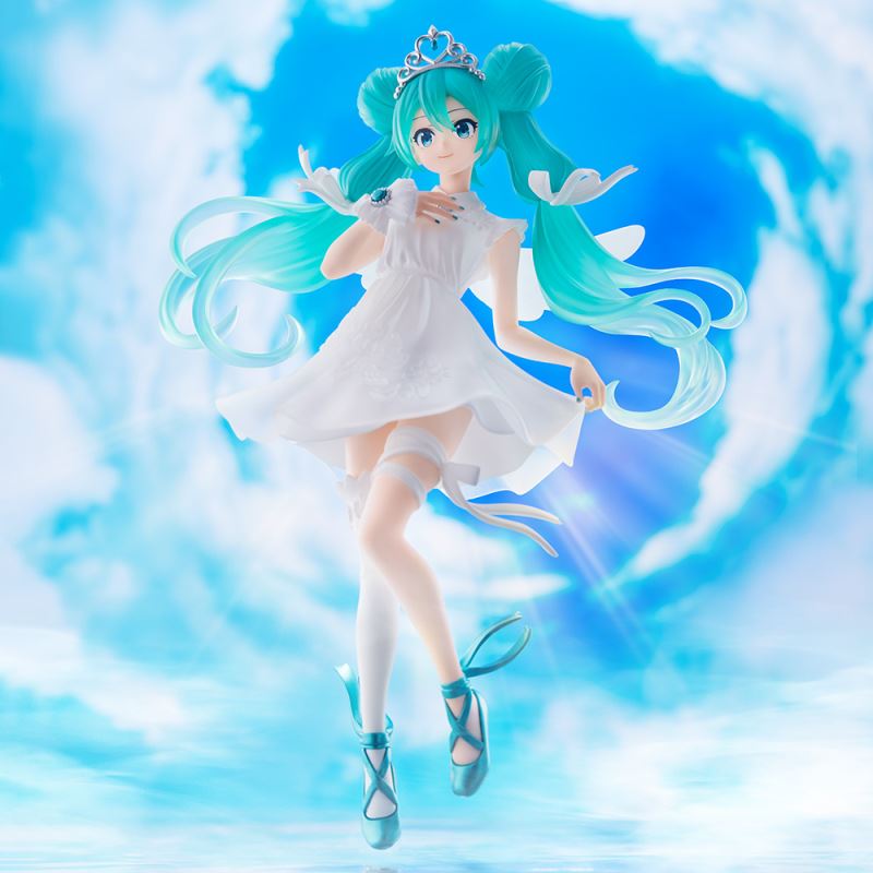 Hatsune Miku 15th Anniversary KEI Ver