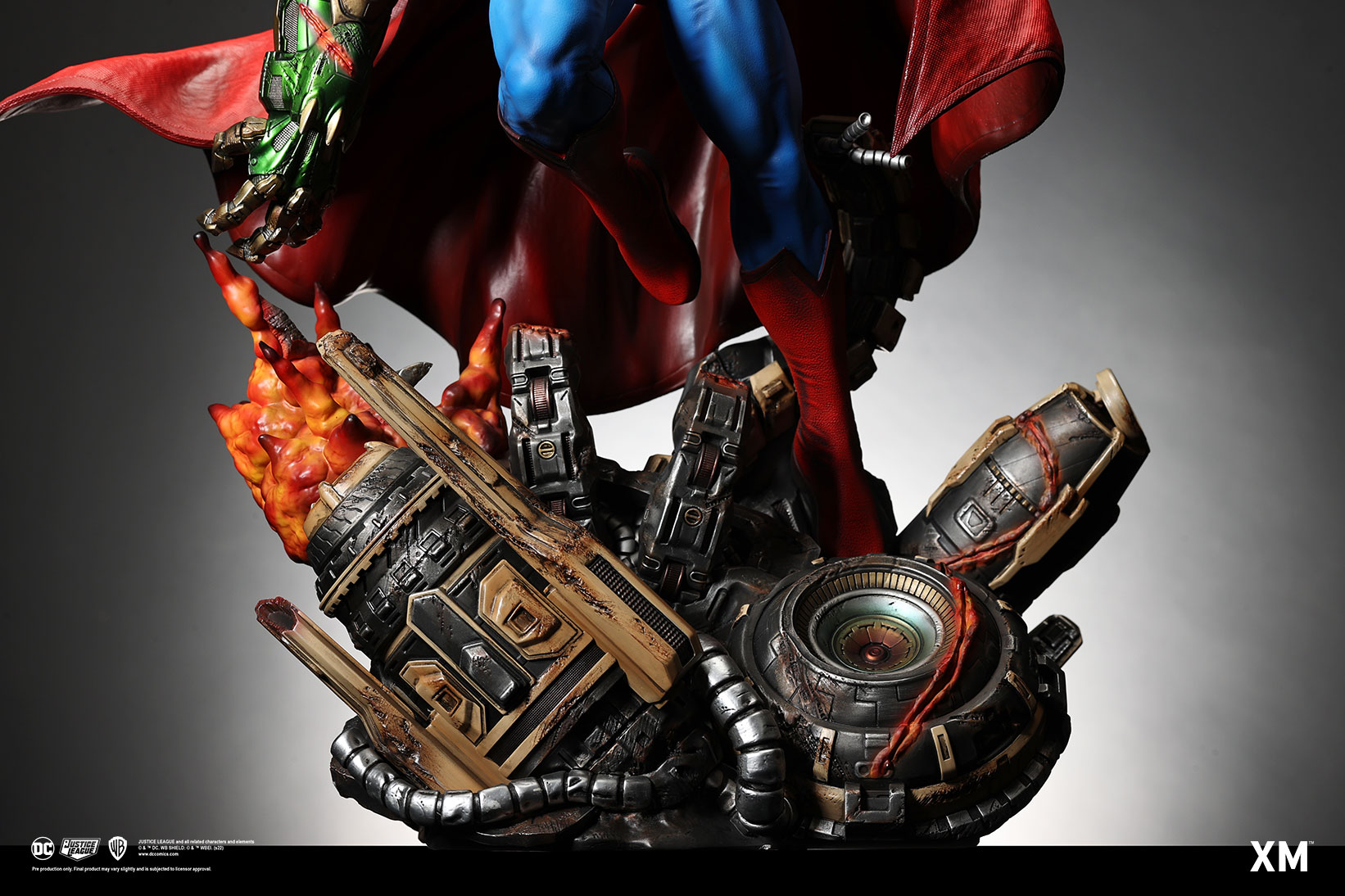 Superman - Classic - Ver B 4th Scale