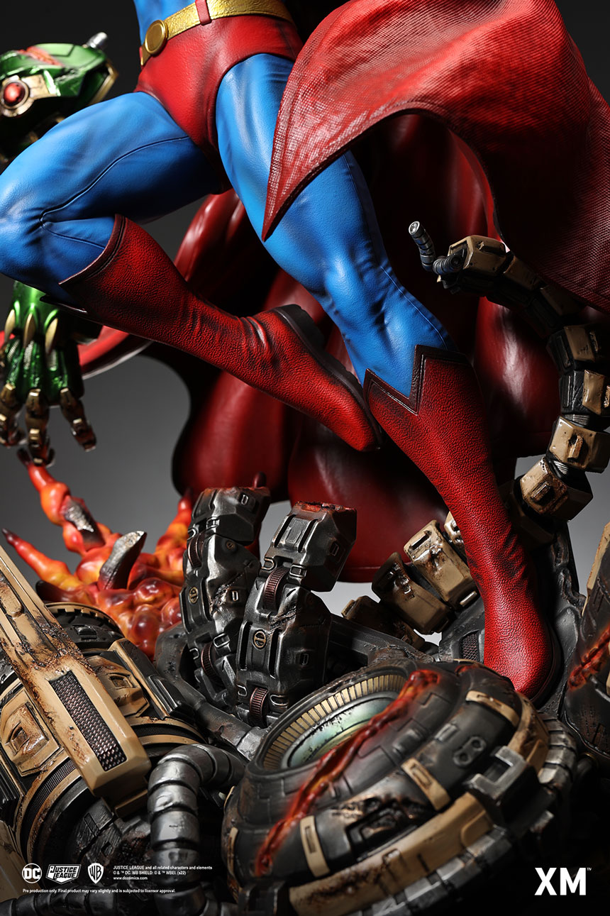 Superman - Classic - Ver B 4th Scale