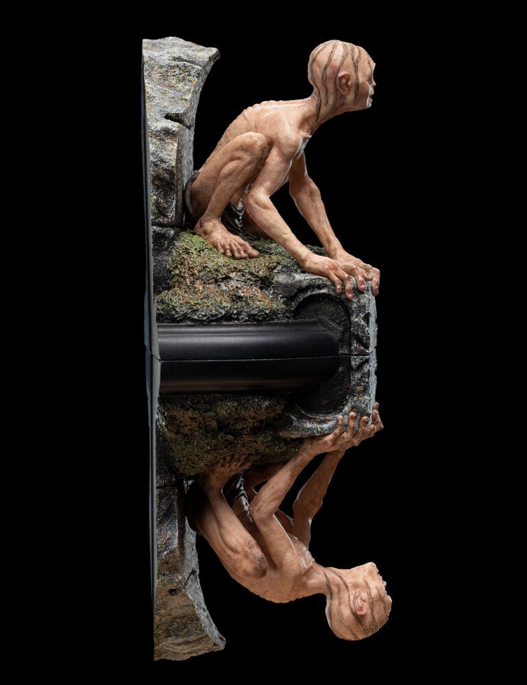 Gollum & Smeagol in Ithilien (The Lord of the Rings) 