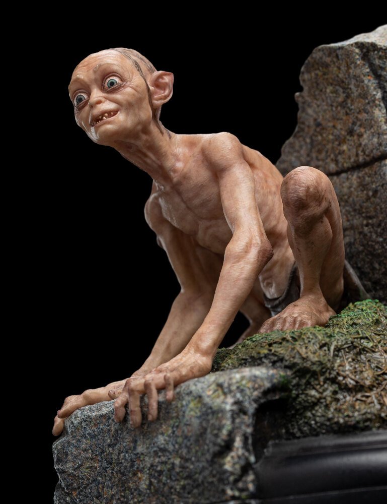 Gollum & Smeagol in Ithilien (The Lord of the Rings) 