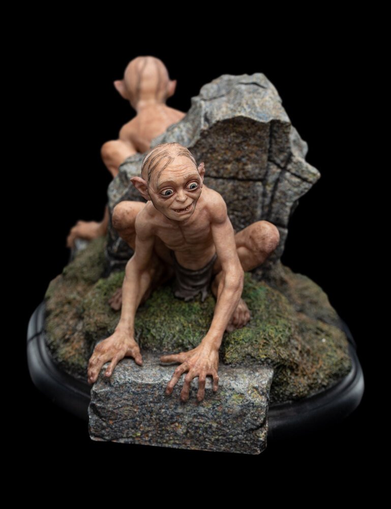 Gollum & Smeagol in Ithilien (The Lord of the Rings) 