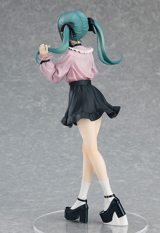 POP UP PARADE Hatsune Miku Character Vocal Series 01 Hatsune Miku The Vampire Ver. L