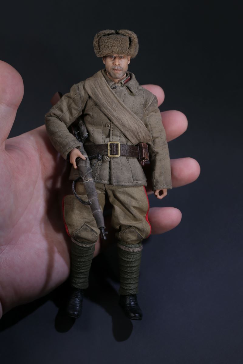 Soviet Sniper Vassili & Big gold tooth 1/12