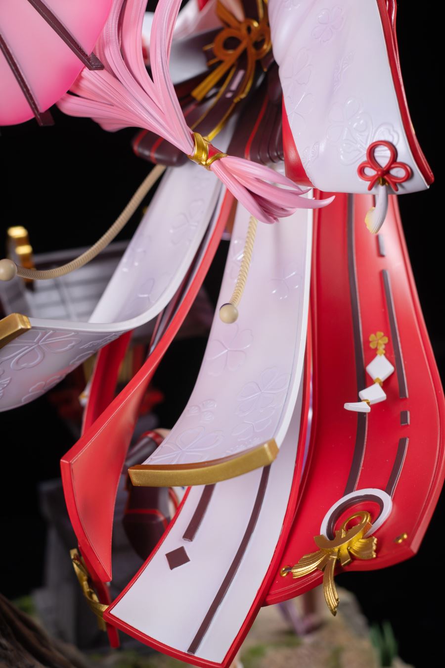 Yae Miko - Genshin Impact  1/4