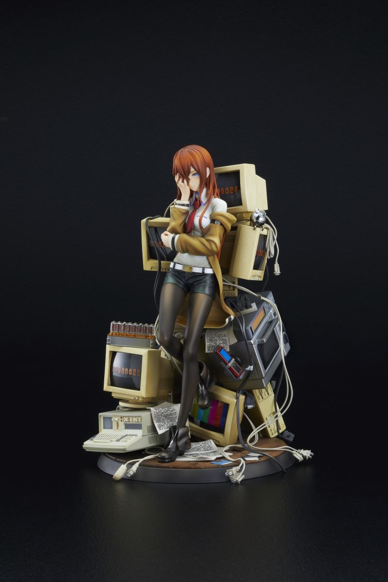 Steins;Gate - Kurisu Makise ~Reading Steiner~ 1/7