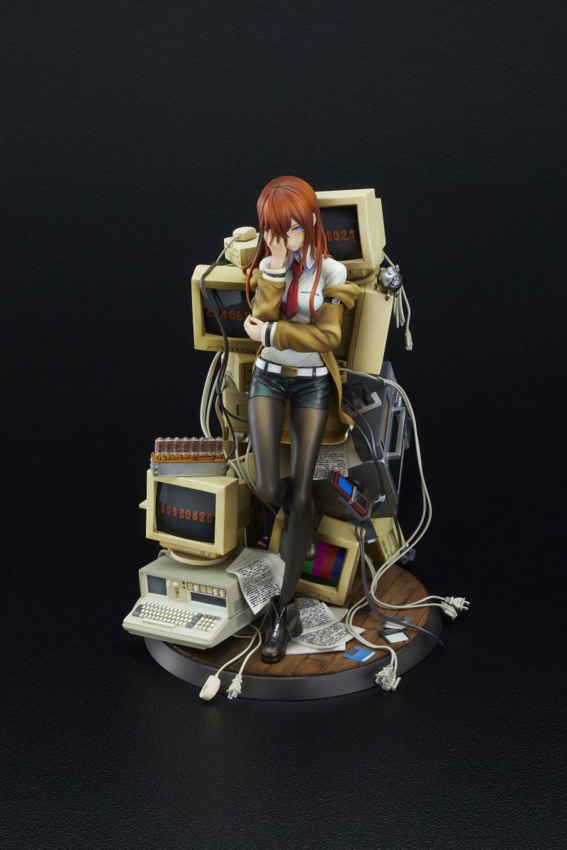 Steins;Gate - Kurisu Makise ~Reading Steiner~ 1/7