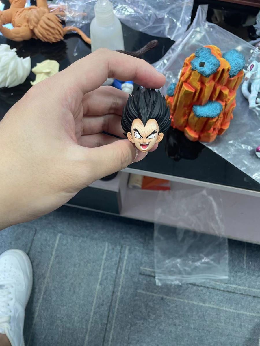 Vegeta - Dragon Ball Statue - Sky Top Studio