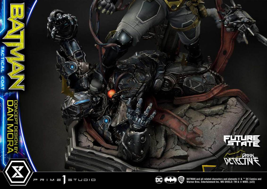 DC Future State Batman Dark Detective Tactical Coat