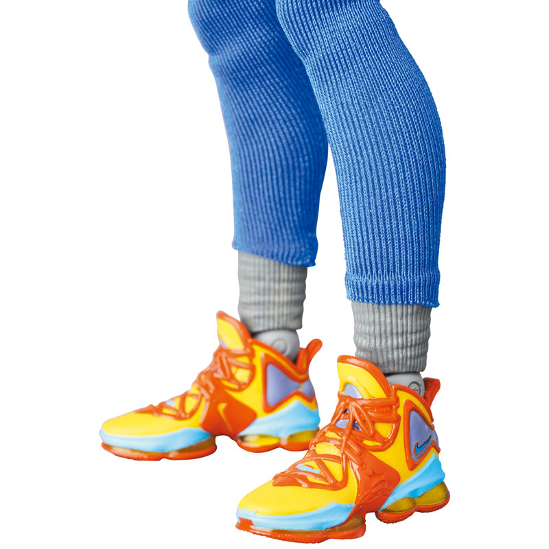 MAFEX No.197 MAFEX LeBron James SPACE JAM: A NEW LEGACY Ver