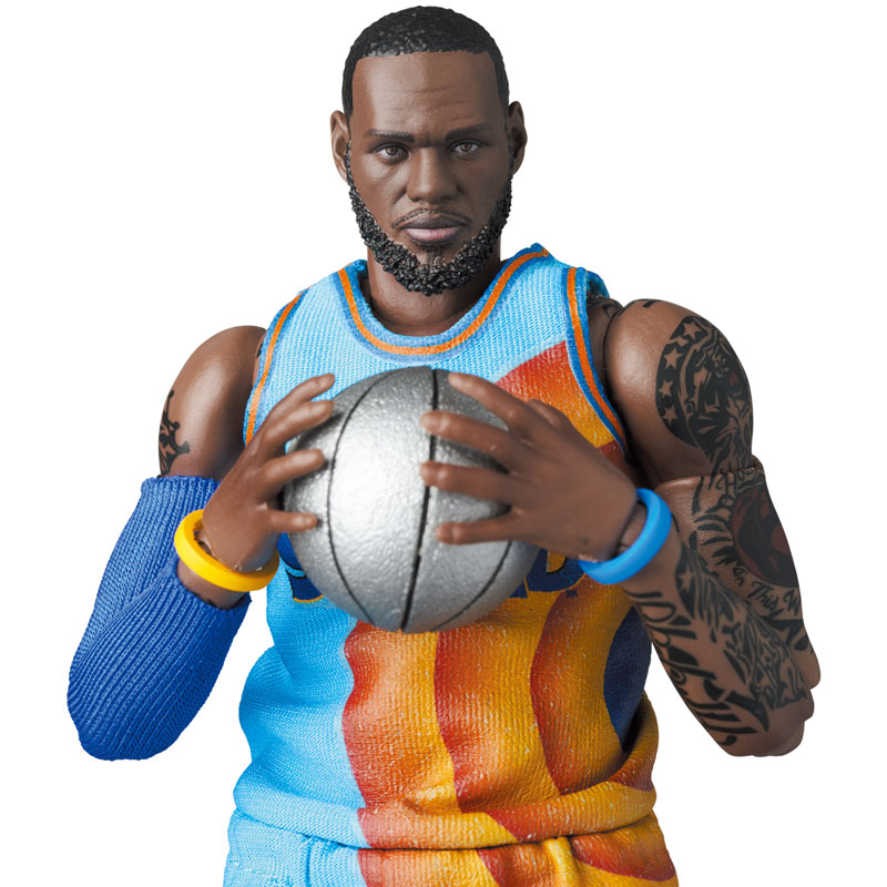 MAFEX No.197 MAFEX LeBron James SPACE JAM: A NEW LEGACY Ver