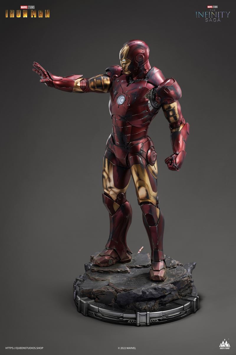 Iron Man Mark 3 Battle Damaged Statue 1/2