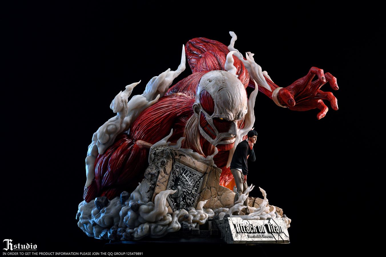 Colossal Titan & Bertholdt Hoover