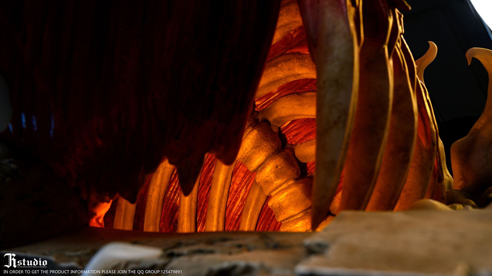 Colossal Titan & Bertholdt Hoover