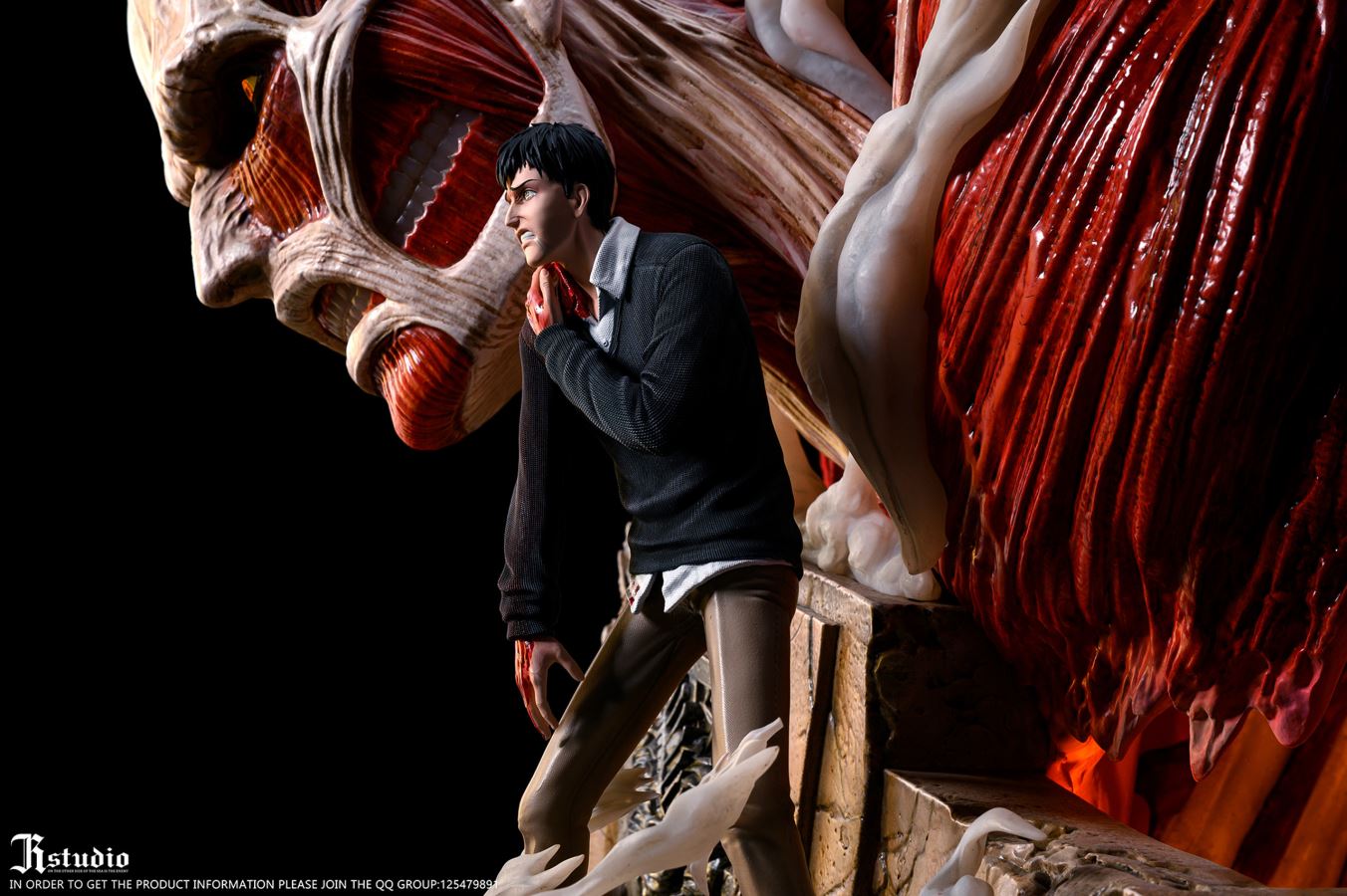 Colossal Titan & Bertholdt Hoover