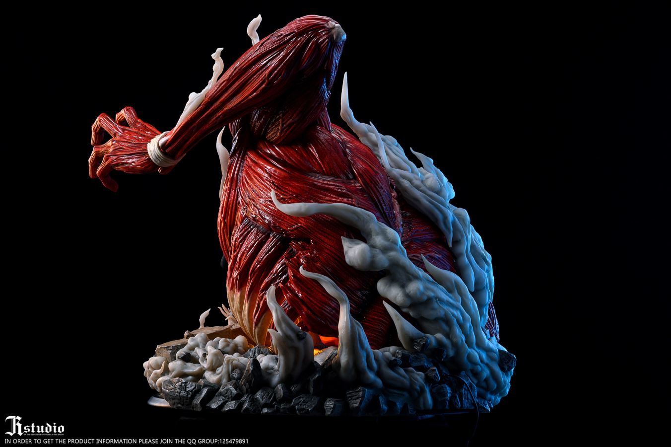 Colossal Titan & Bertholdt Hoover