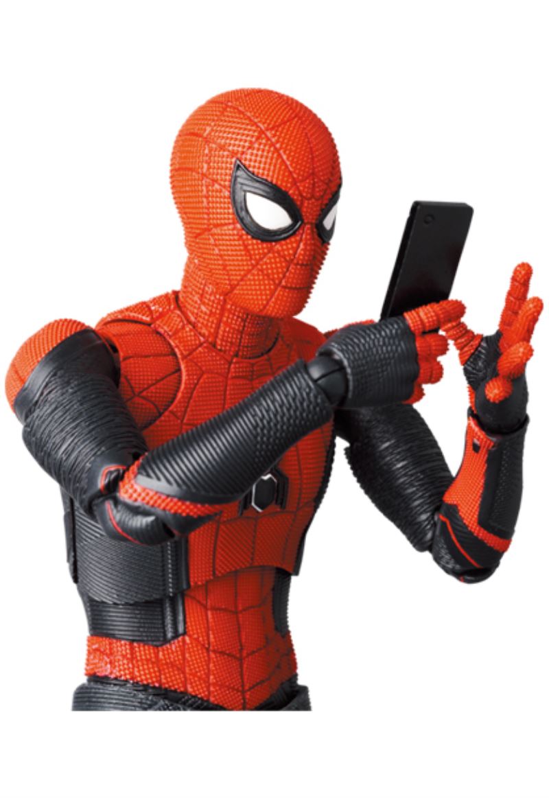 MAFEX SPIDER-MAN UPGRADED SUIT (NO WAY HOME)