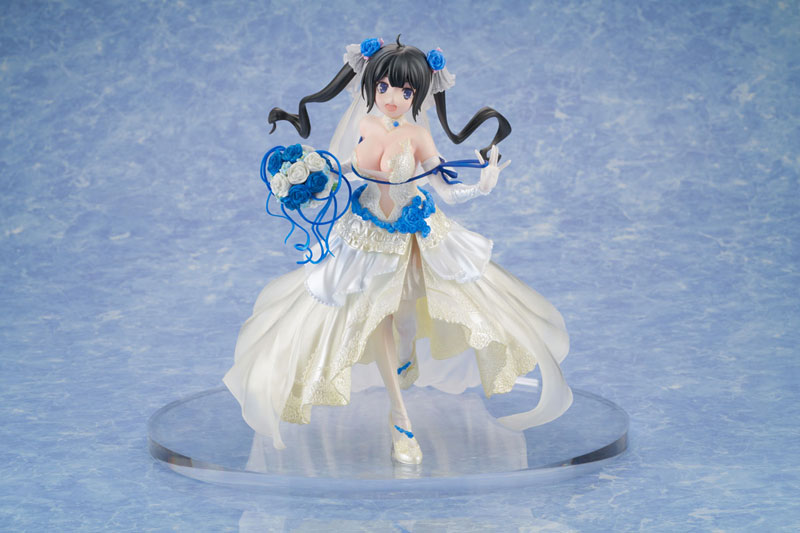 Is It Wrong to Try to Pick Up Girls in a Dungeon? IV Hestia -Wedding Dress- 1/7