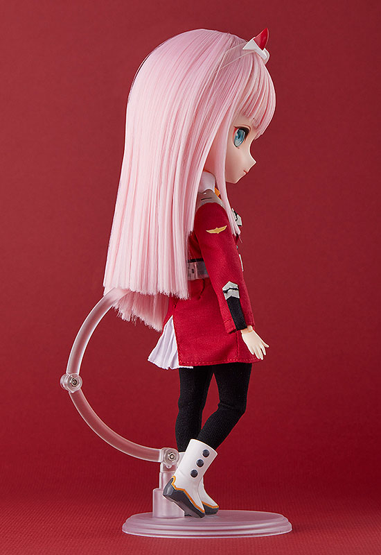 Harmonia humming DARLING in the FRANXX Zero Two