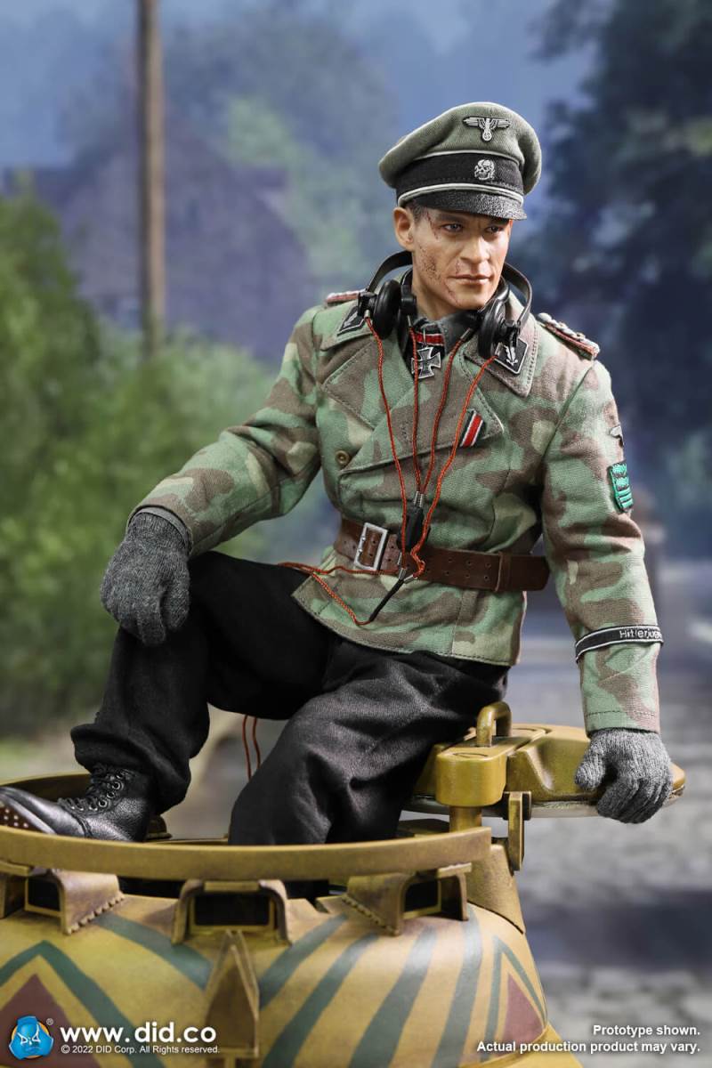 WWII German Armored Commander - Jager 1/6
